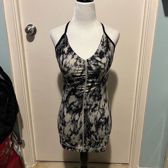 LULULEMON OPEN YOUR HEART TANK - Picture 5 of 14